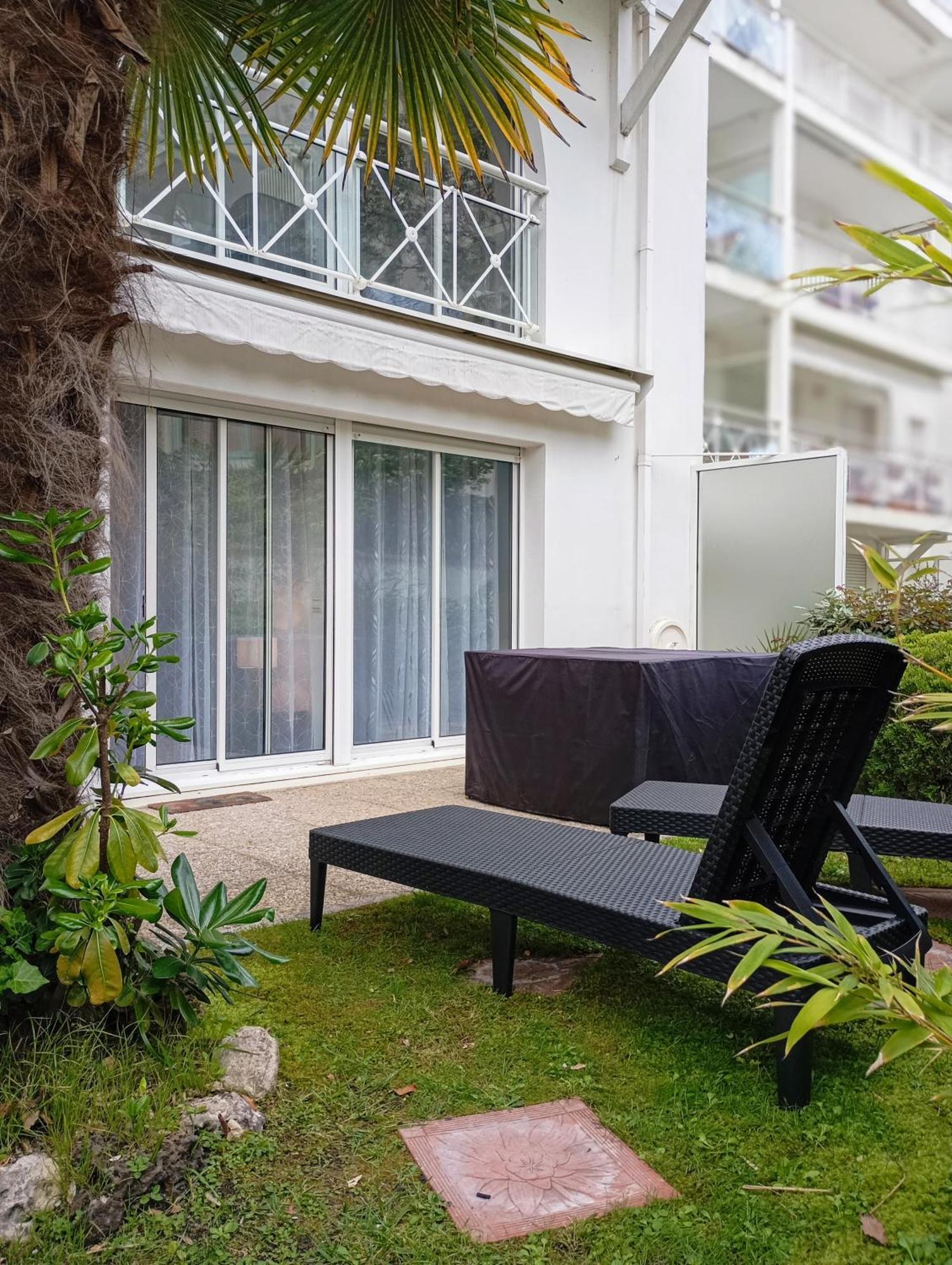 Appart Sur La Plage Pied Dans L Eau Avec Terrasse Jardin Vue Sur Le Bassin Depuis La Terrasse , Parking Аркашон Екстериор снимка
